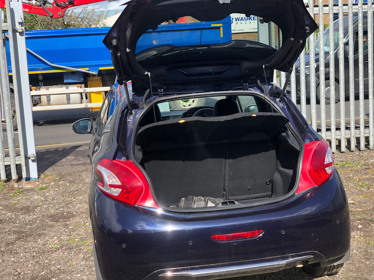 Peugeot 208 XY GT