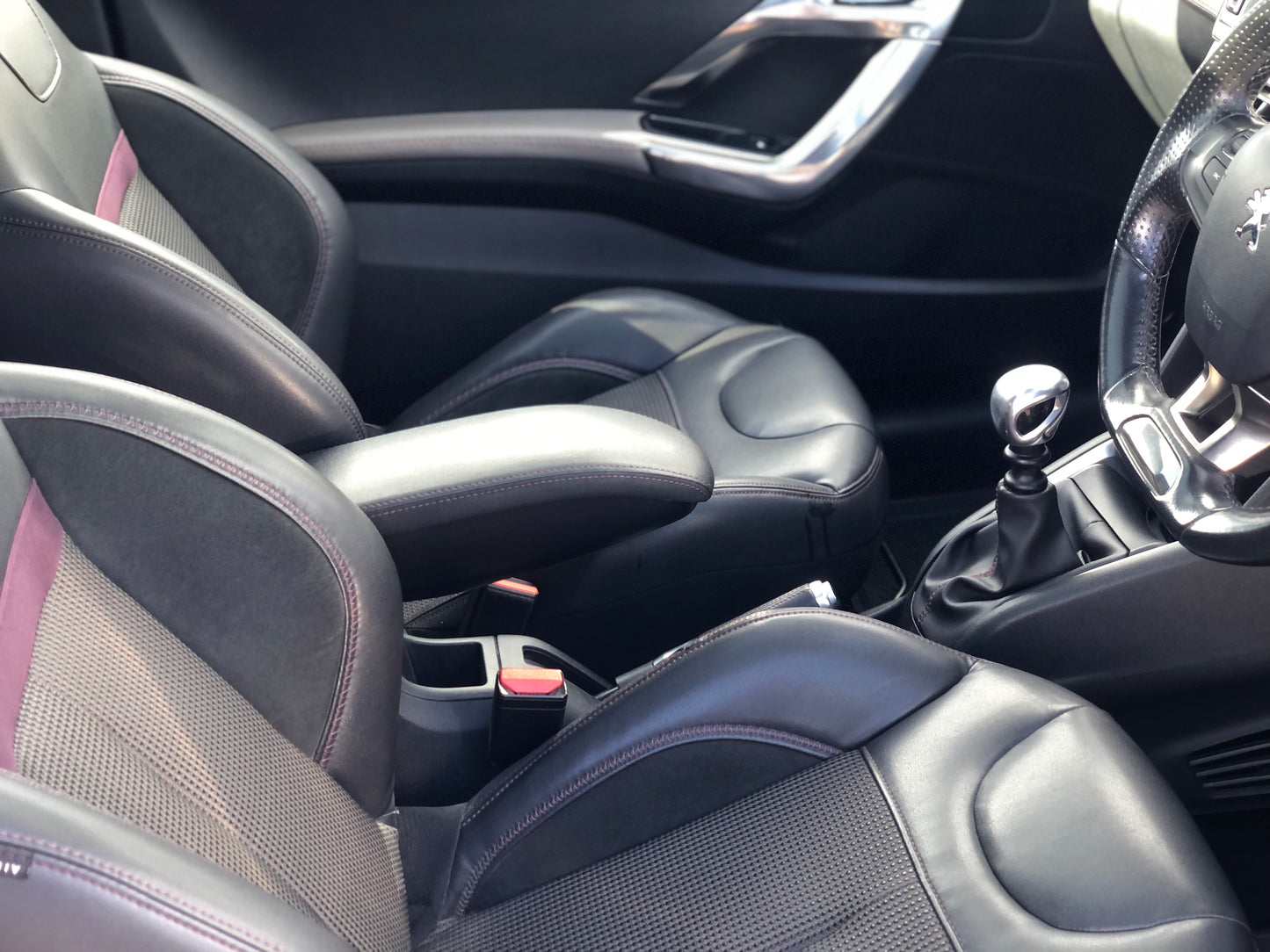 Peugeot 208 XY GT